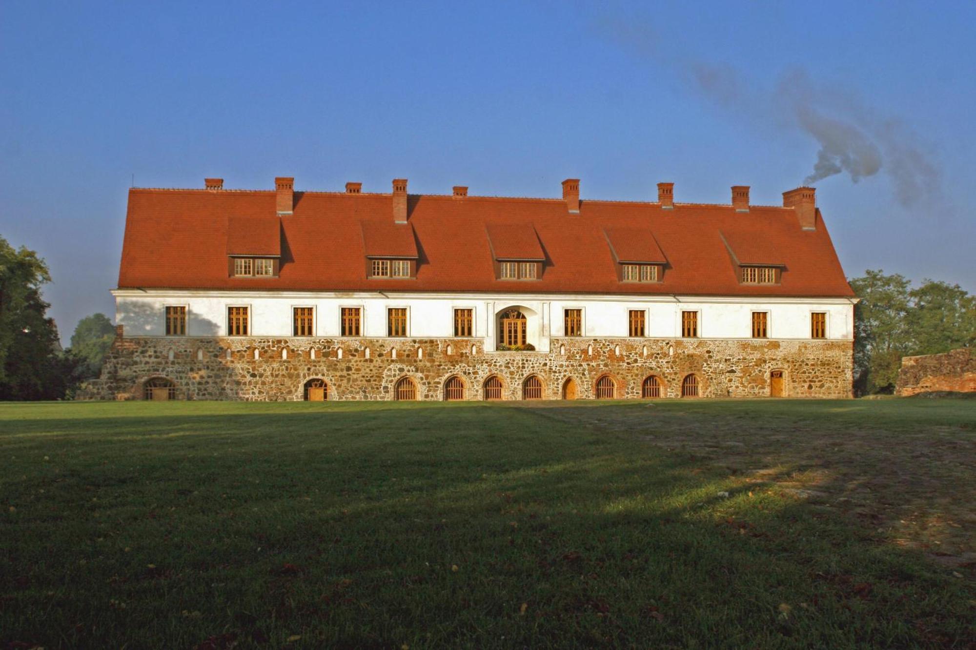 Klasztor Cedynia Hotel 外观 照片